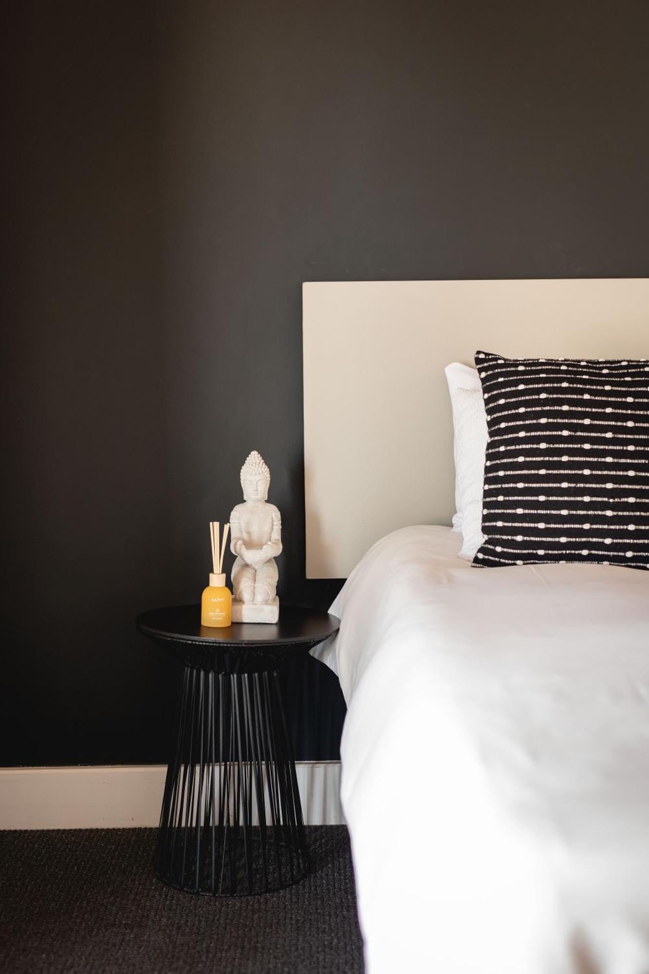 Central Mountain View Apartment, Hermanus Waterfront Екстериор снимка